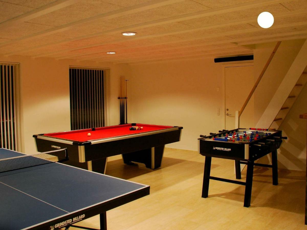 Five-Bedroom Holiday Home In Lokken 3 Bagian luar foto
