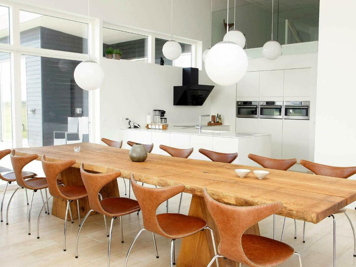 Five-Bedroom Holiday Home In Lokken 3 Bagian luar foto