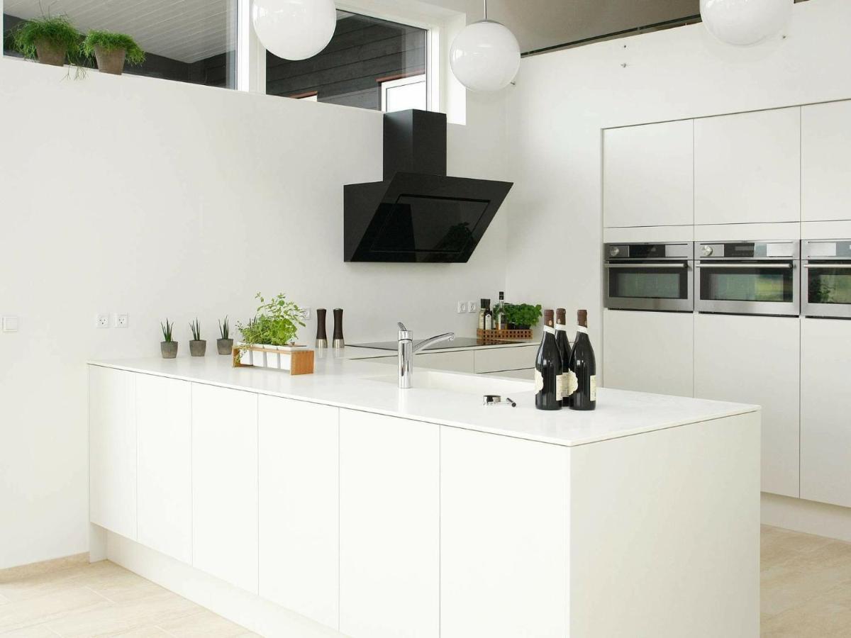 Five-Bedroom Holiday Home In Lokken 3 Bagian luar foto