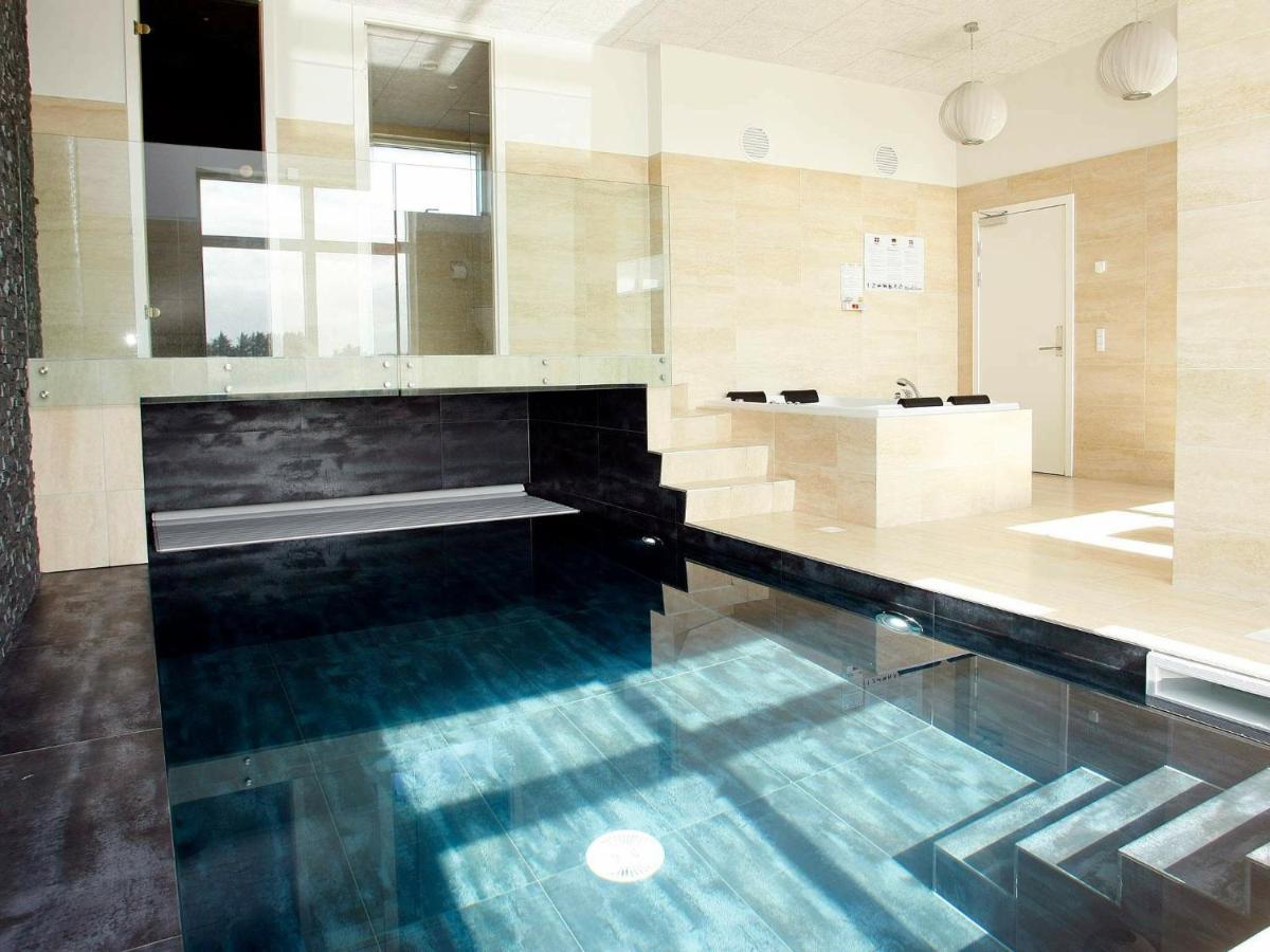 Five-Bedroom Holiday Home In Lokken 3 Bagian luar foto